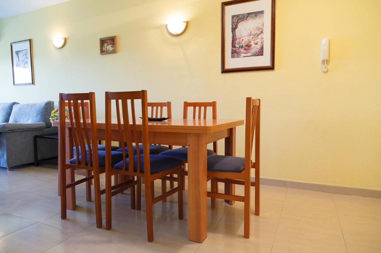 Uhc Village Park Apartments 萨洛 外观 照片